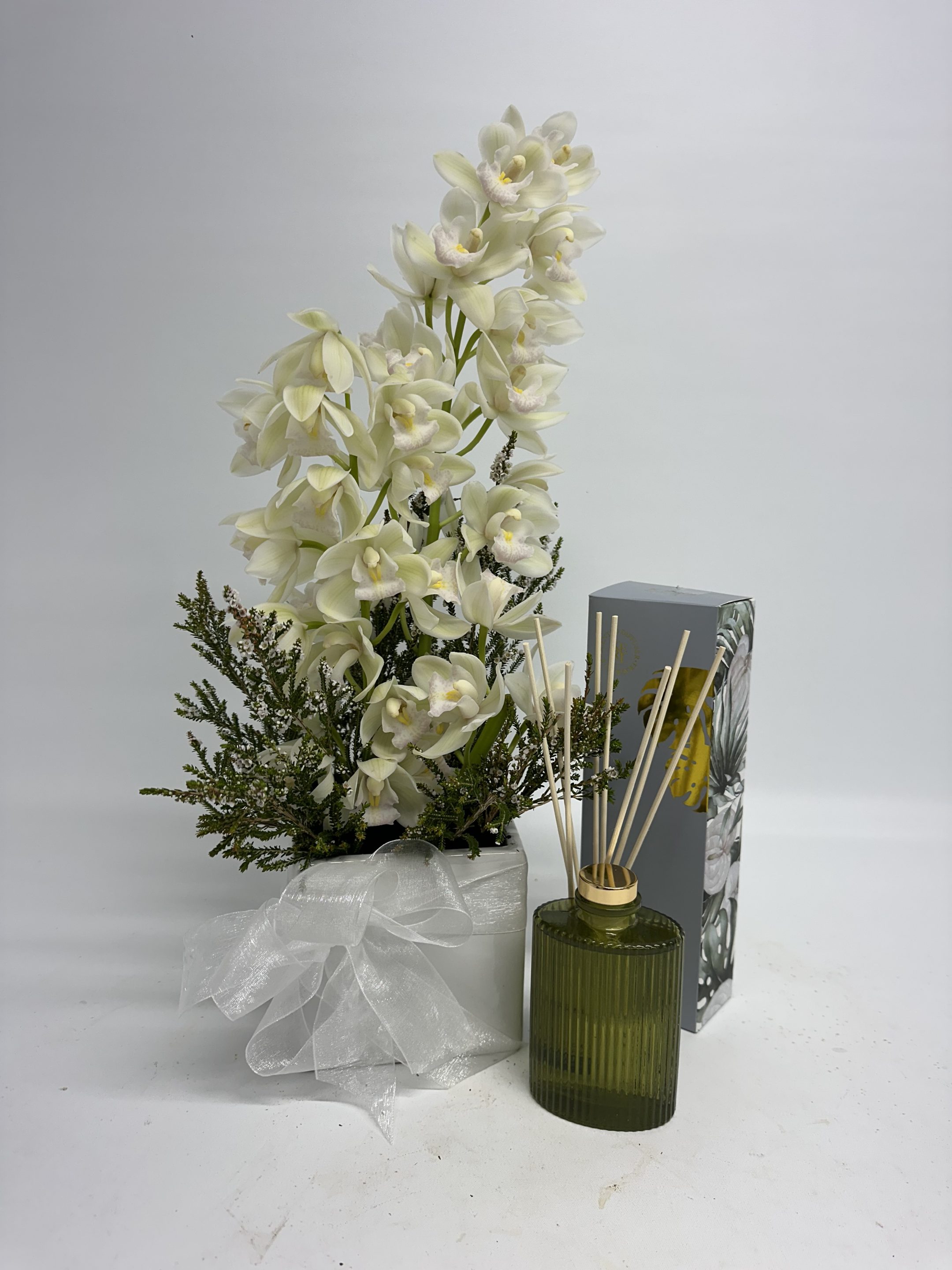 white orchid cermic contaner