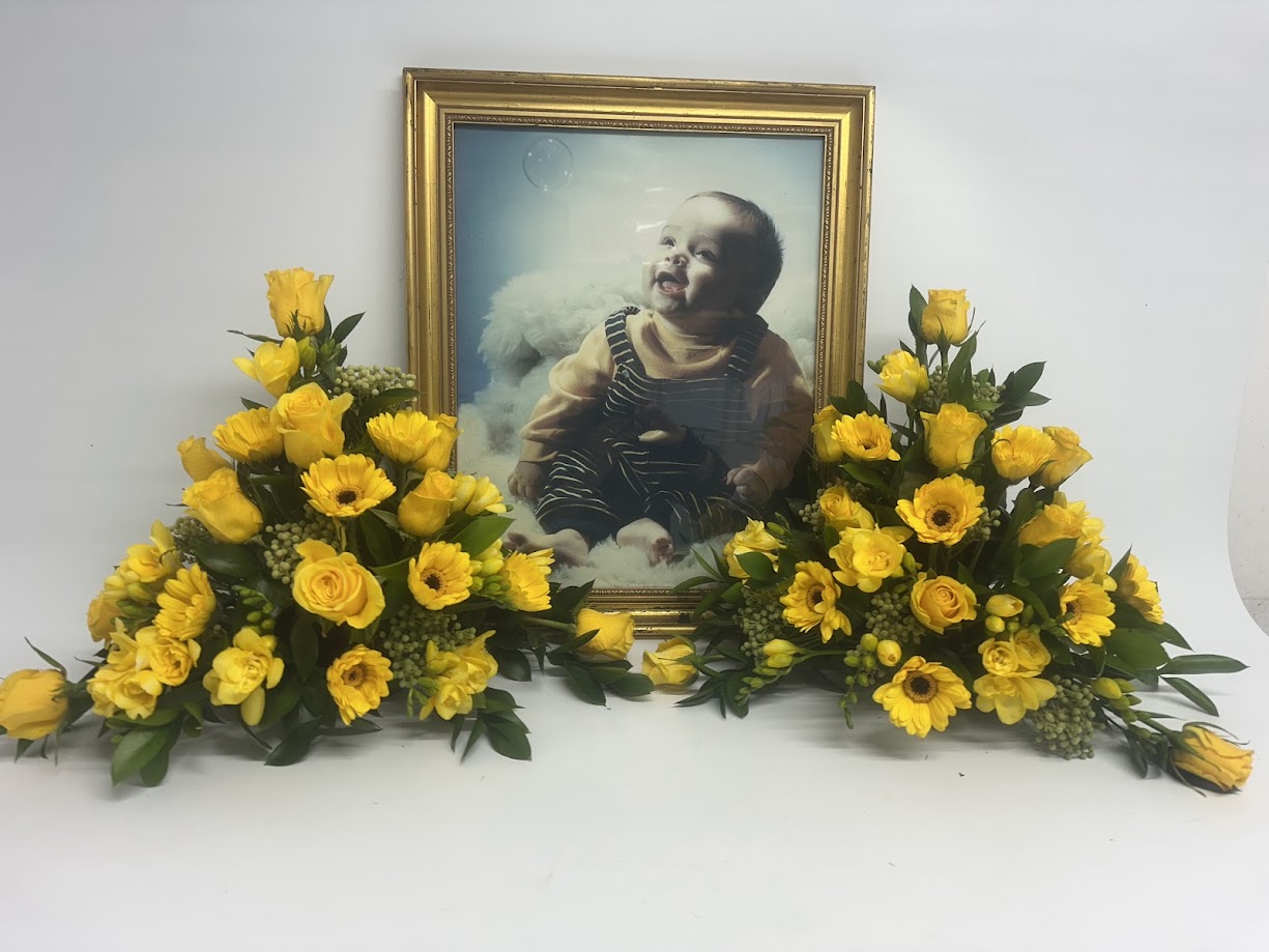 Memoral photo Yellow 2