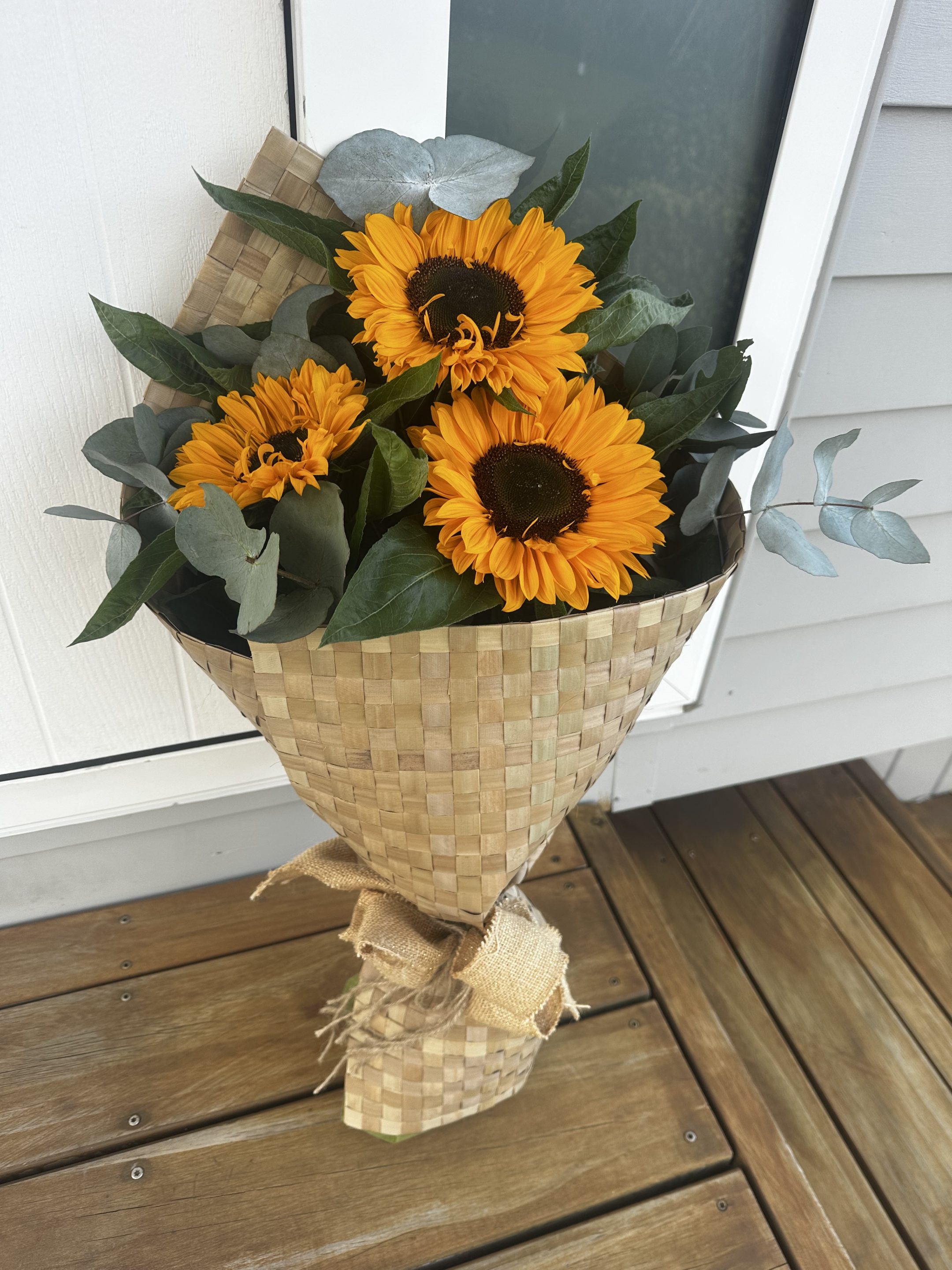 # x Sunflowers in Flax Wrap in Scene